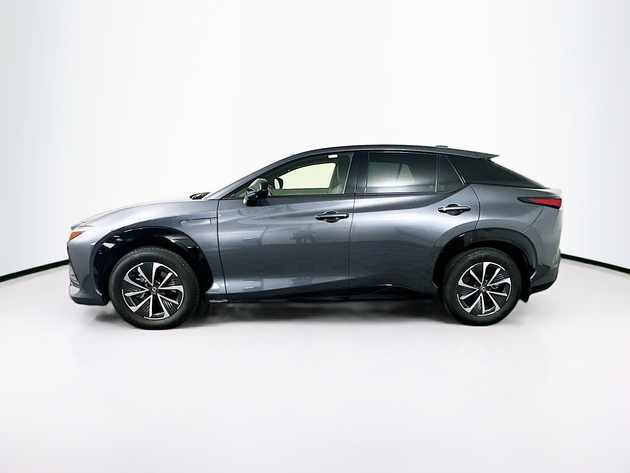 Used 2023 Lexus RZ 450e Premium w/ Technology Package AWD/4WD image 4