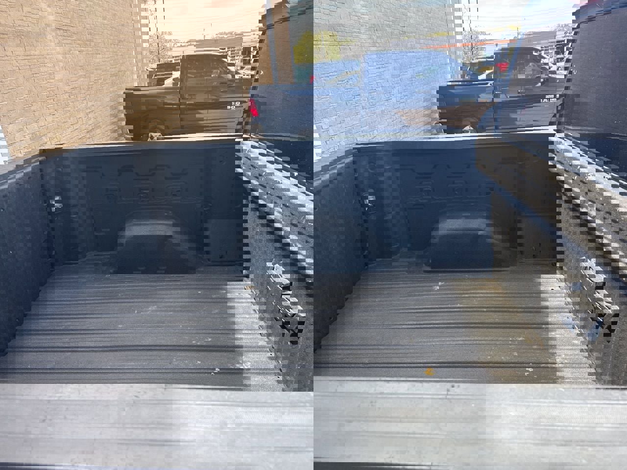 Used 2021 Chevrolet Silverado 1500 RST image 5