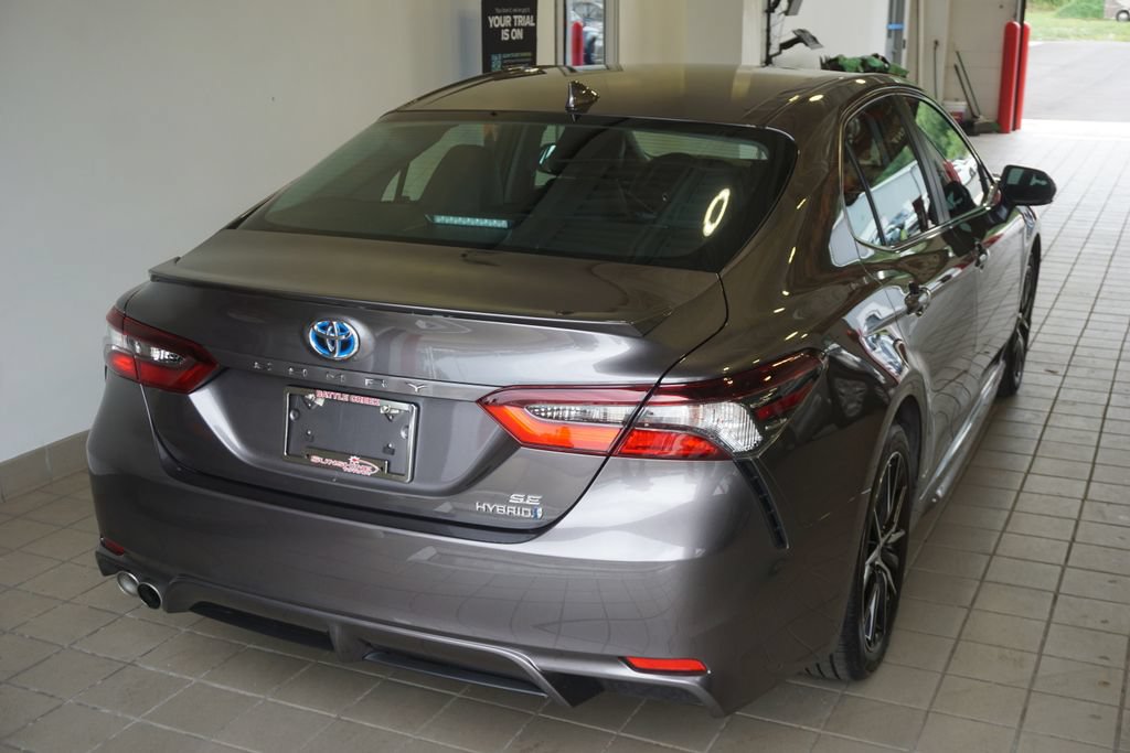 Certified 2024 Toyota Camry SE FWD image 14