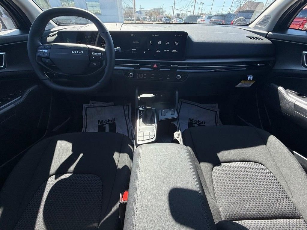 New 2026 Kia Sportage LX image 12