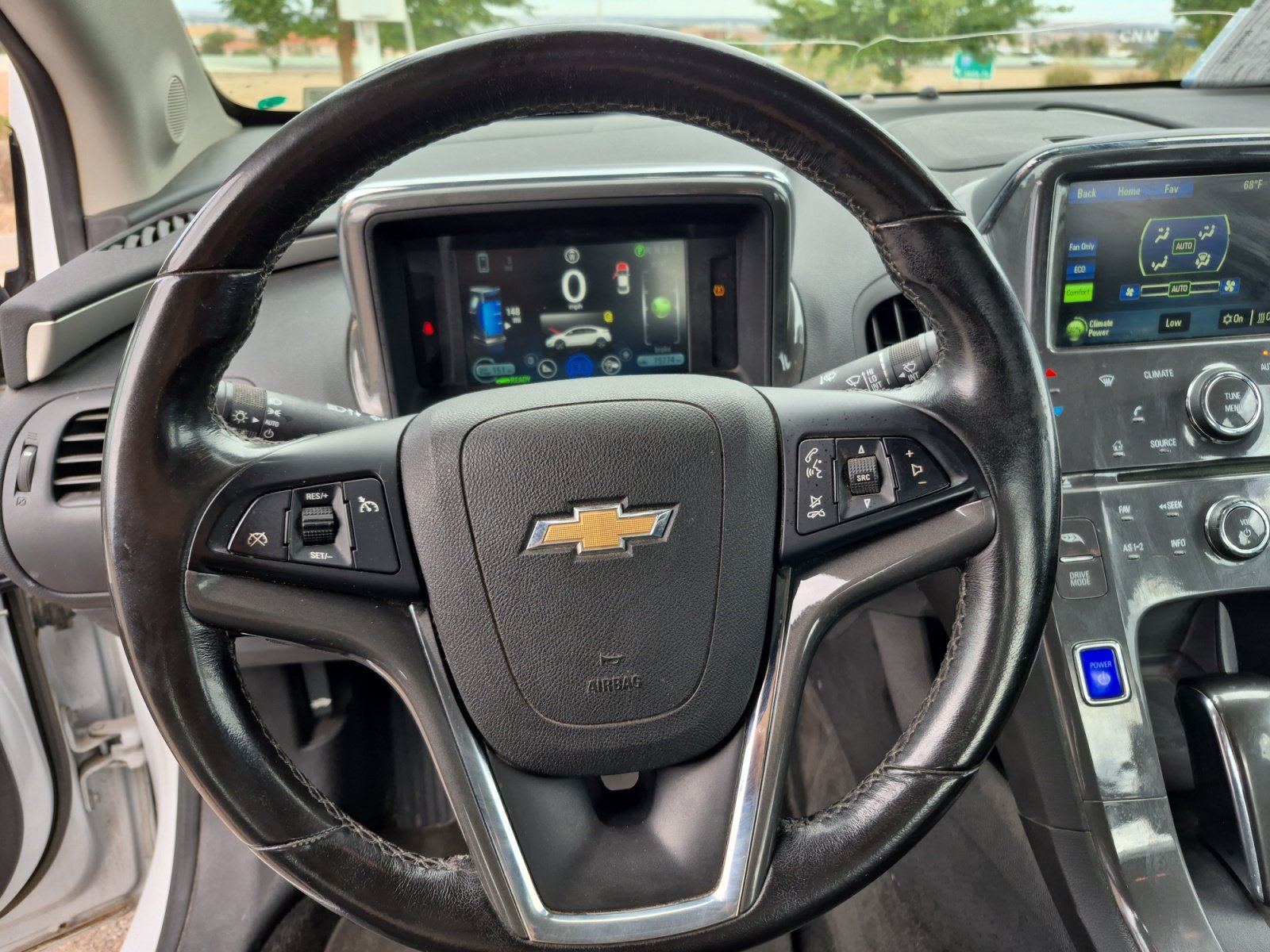 Used 2015 Chevrolet Volt FWD image 9