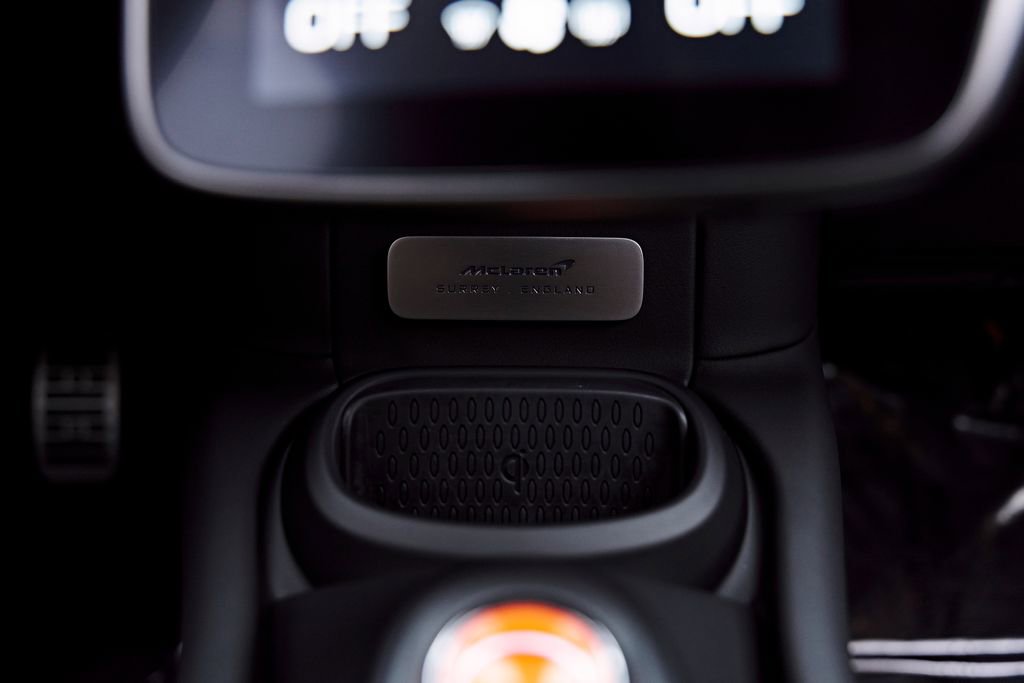 Used 2026 McLaren Artura RWD image 83
