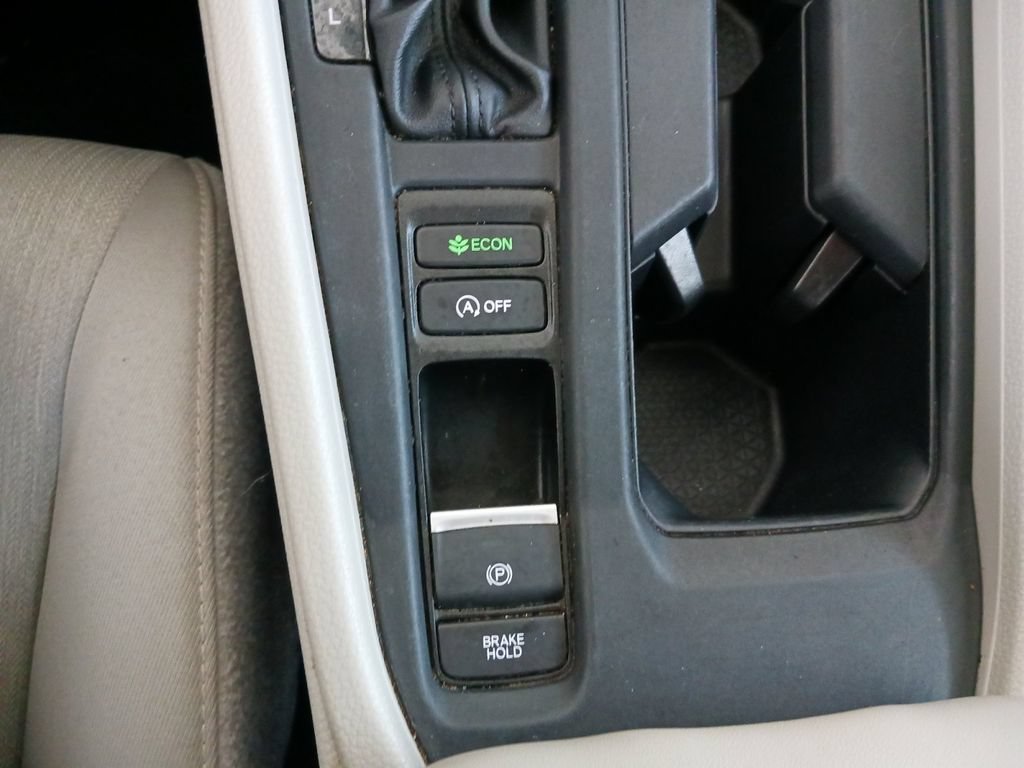 Used 2023 Honda Accord EX image 23