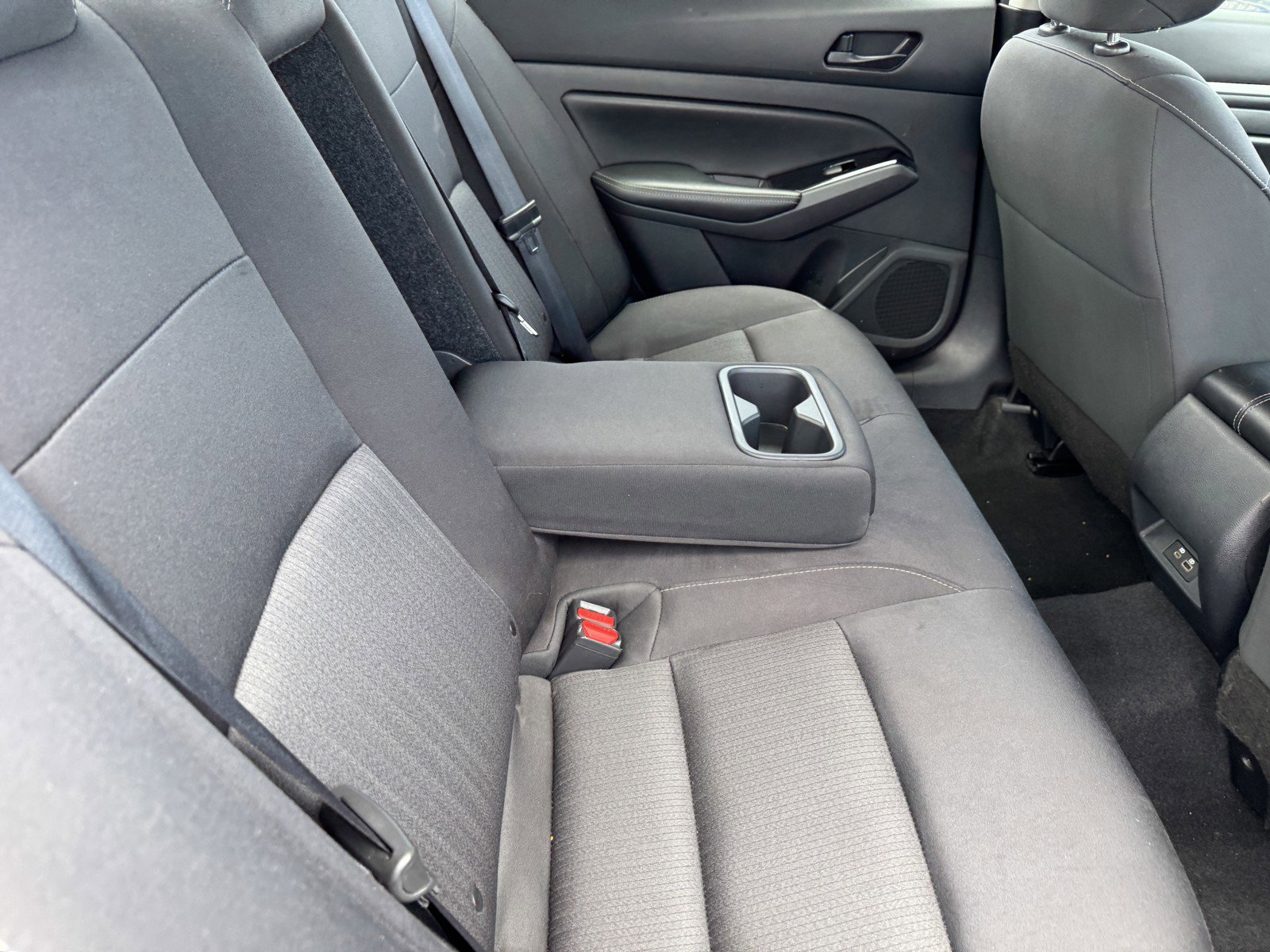 Used 2023 Nissan Altima 2.5 SV image 10