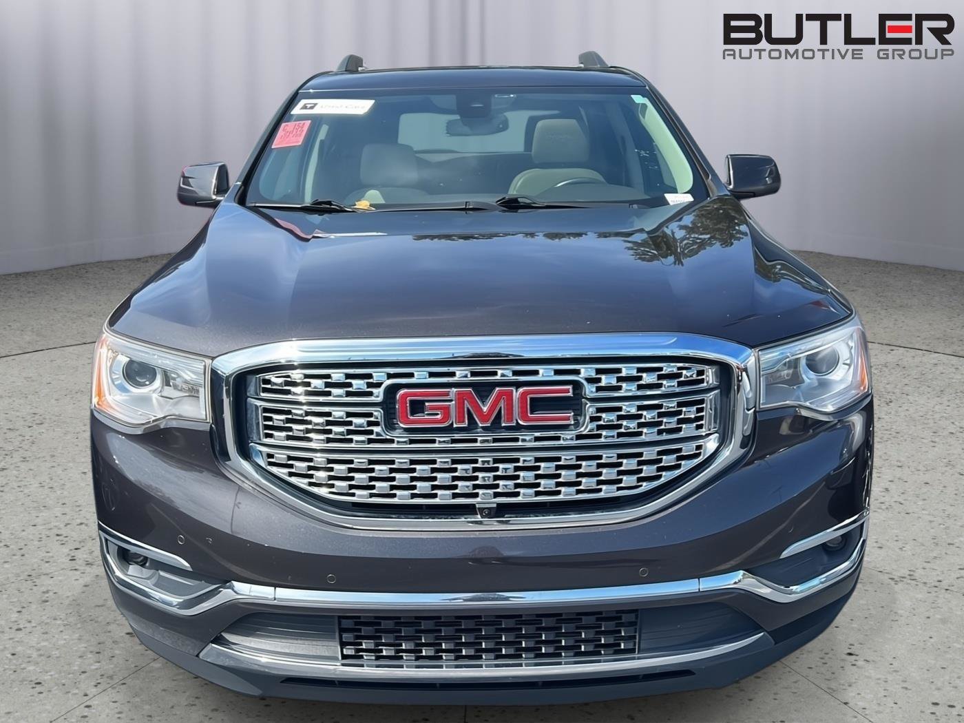 Used 2019 GMC Acadia Denali w/ Technology Package FWD image 7