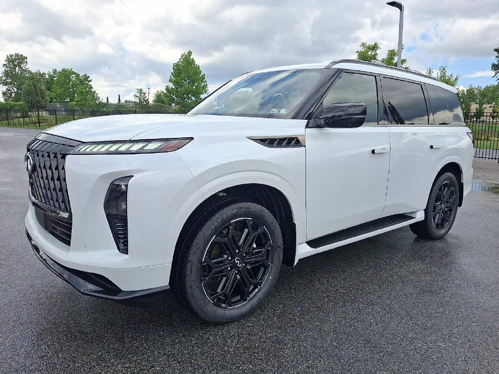 New 2027 INFINITI QX80 Sensory AWD/4WD image 2