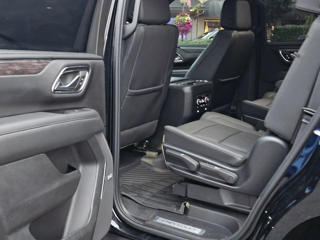 Used 2023 Chevrolet Tahoe Z71 w/ Z71 Off-Road Package AWD/4WD image 21
