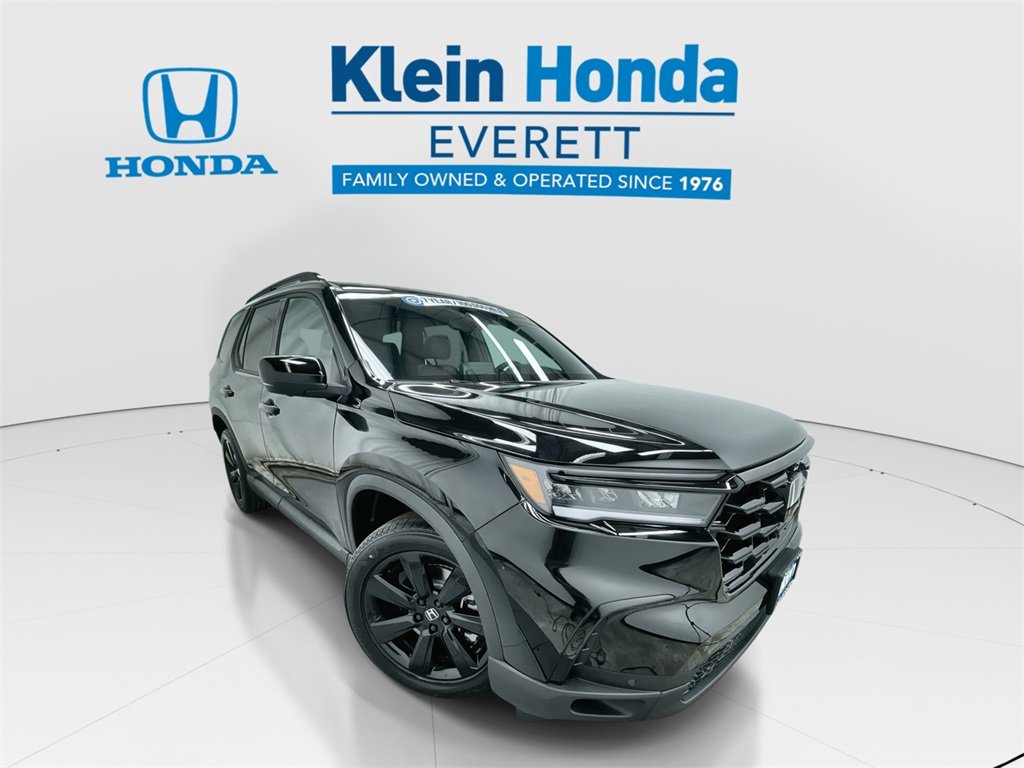 New 2025 Honda Pilot Black Edition