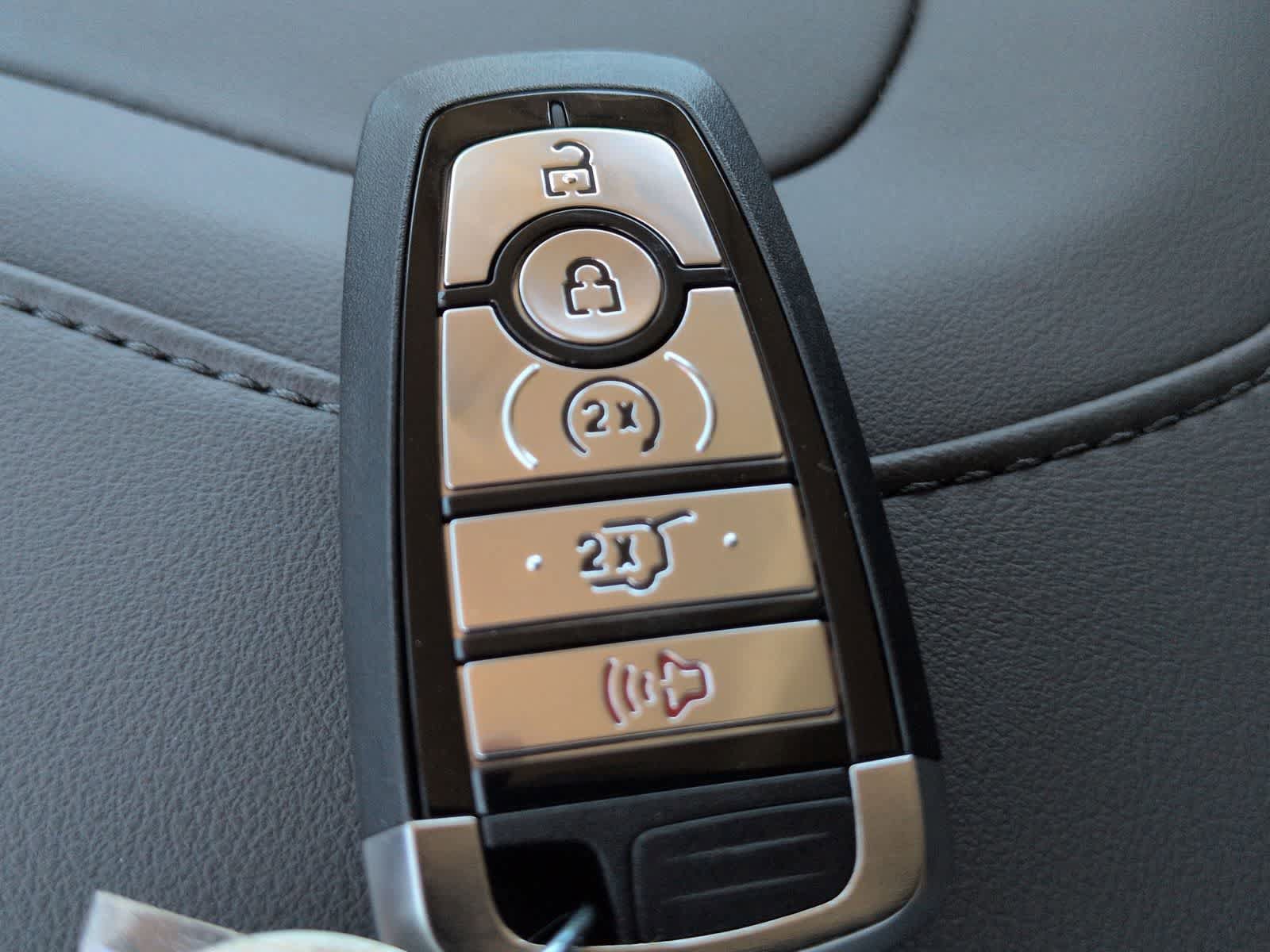 New 2026 Ford Expedition Active AWD/4WD image 35