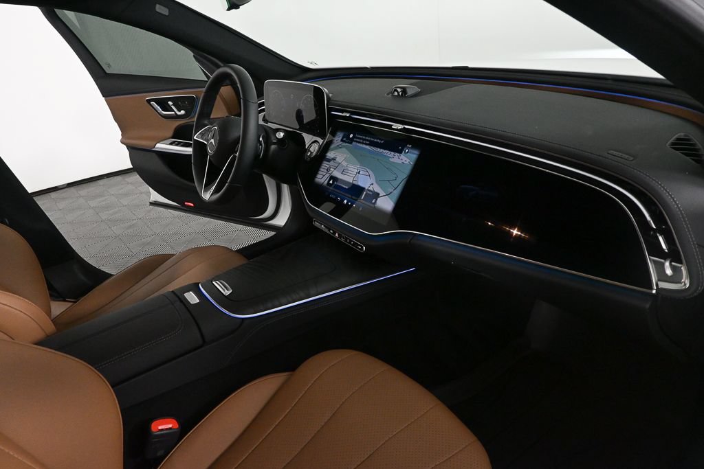 Used 2026 Mercedes-Benz E 350 Sedan image 22