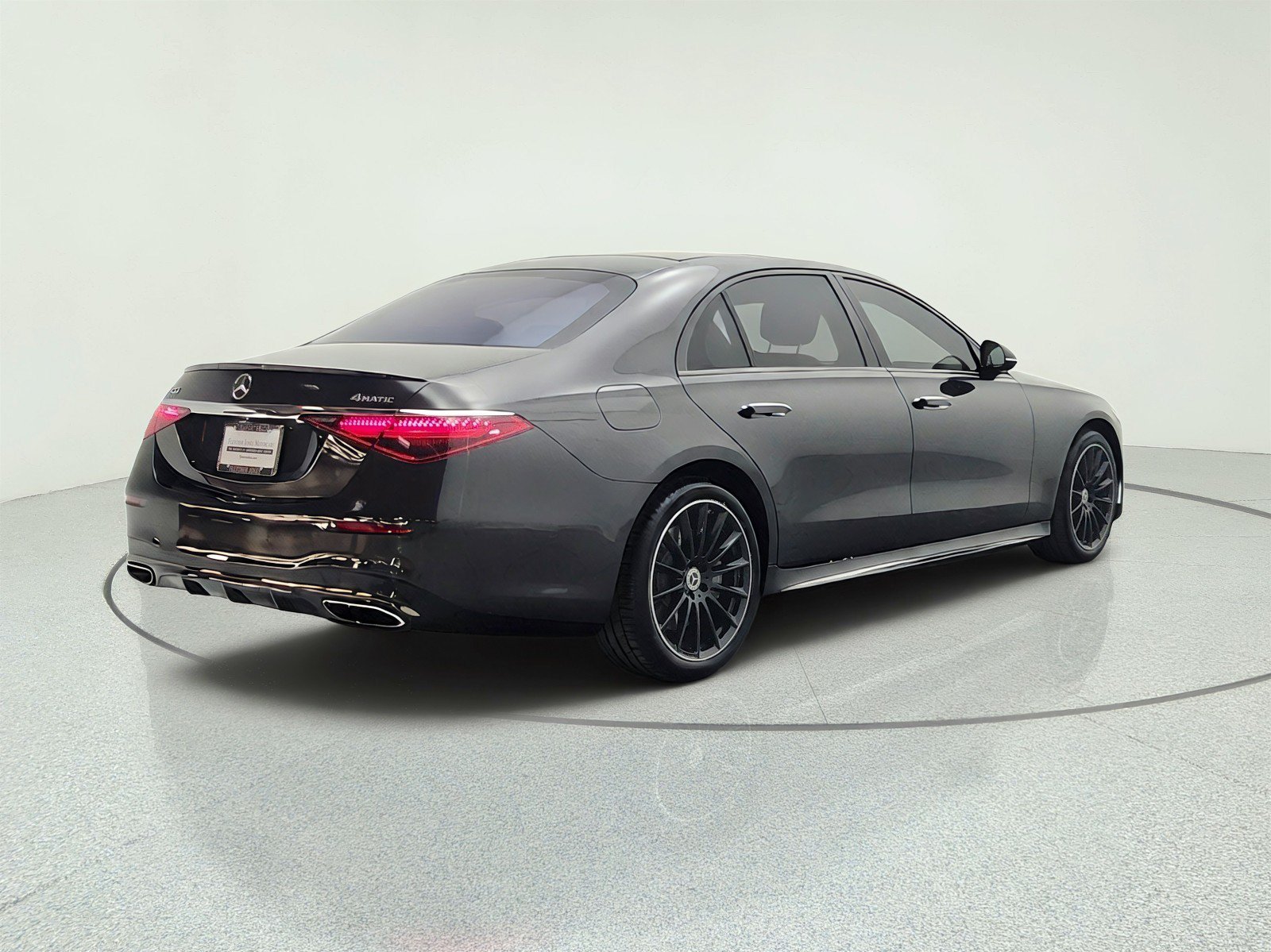 Certified 2023 Mercedes-Benz S 580 4MATIC Sedan image 5
