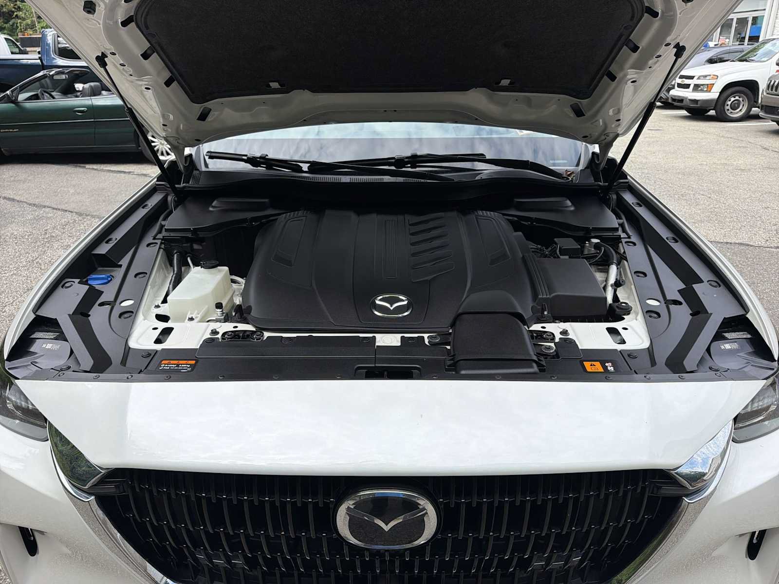Used 2024 MAZDA CX-90 3.3 Turbo w/ Preferred Plus AWD/4WD image 29