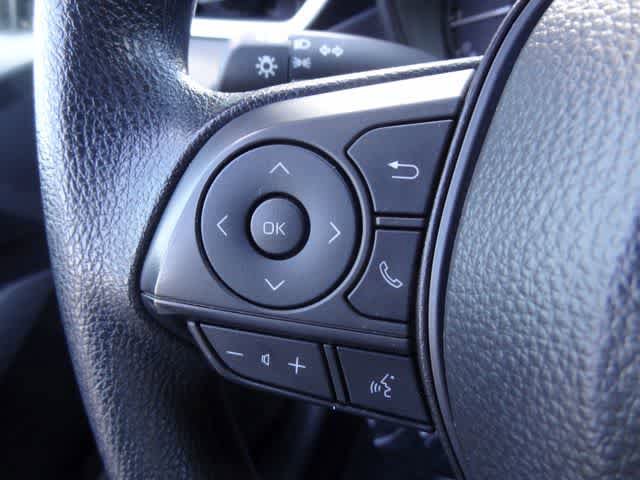 Used 2025 Toyota Corolla LE FWD image 16