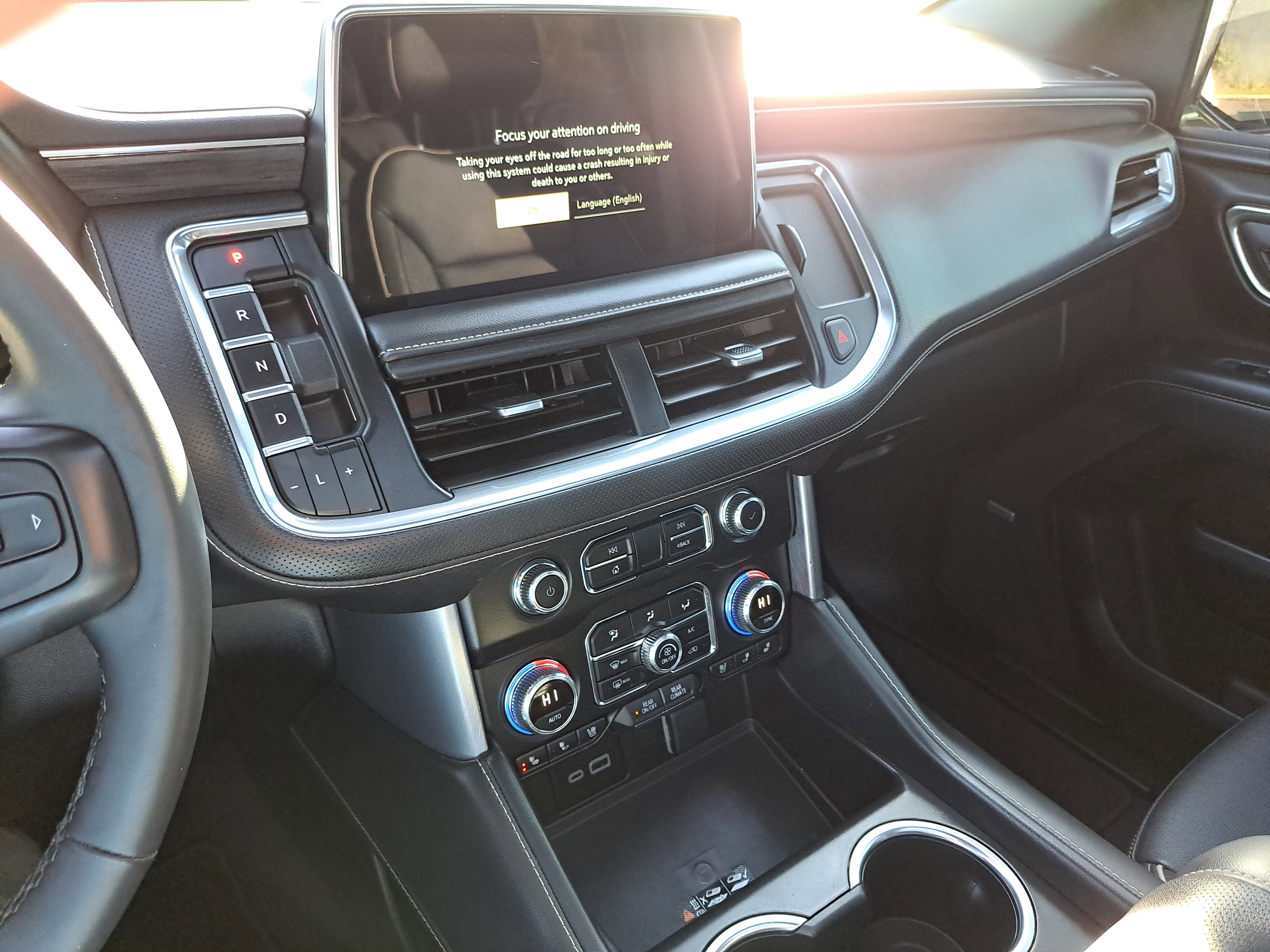 Used 2023 GMC Yukon SLT w/ SLT Premium Package image 21