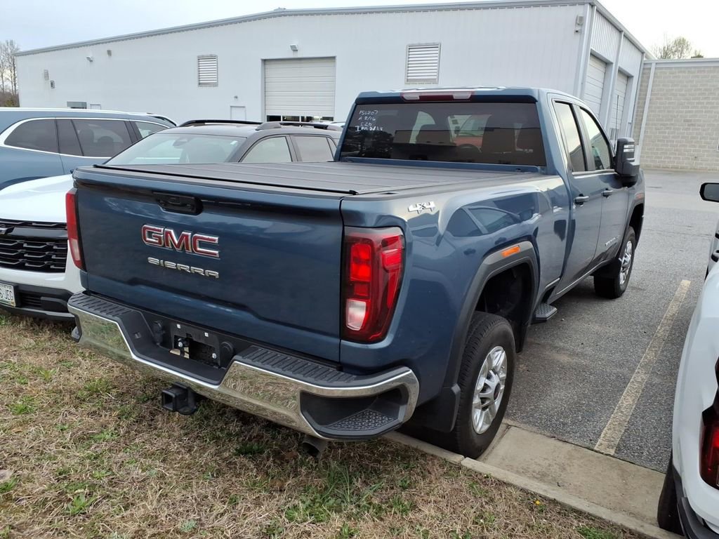 Used 2025 GMC Sierra 2500 Pro w/ Convenience Package image 6
