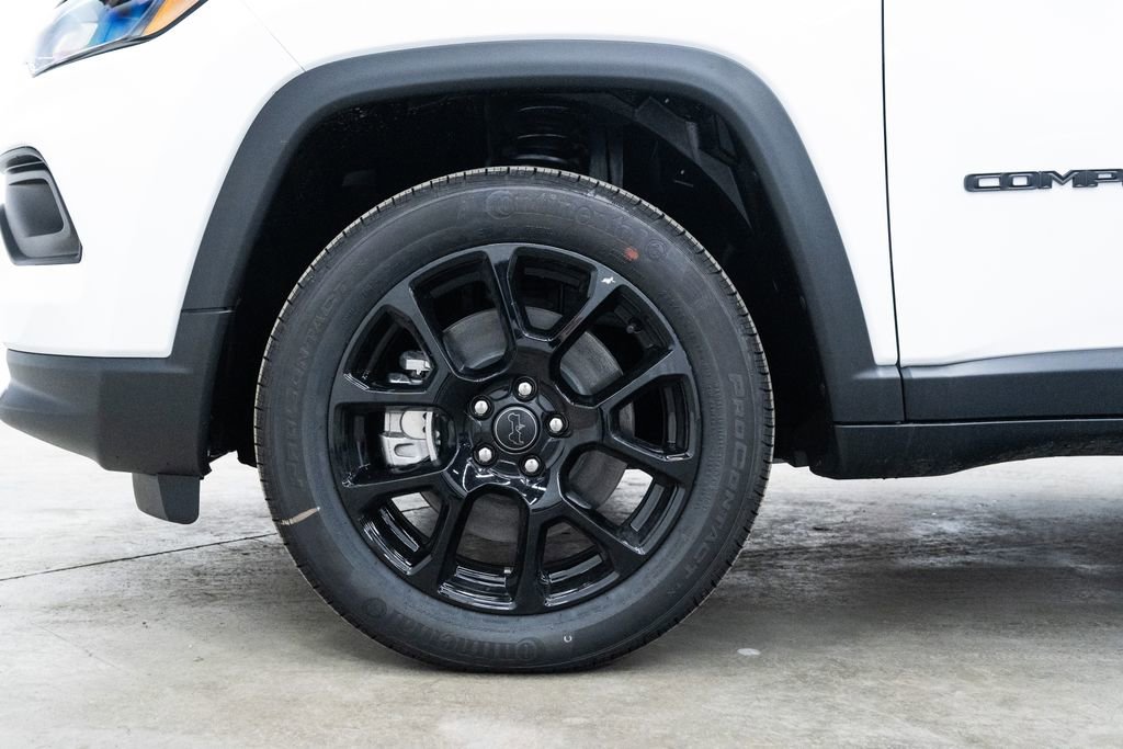 New 2026 Jeep Compass Latitude image 7