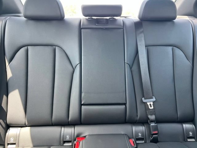 Used 2025 BMW 330i Sedan RWD image 31