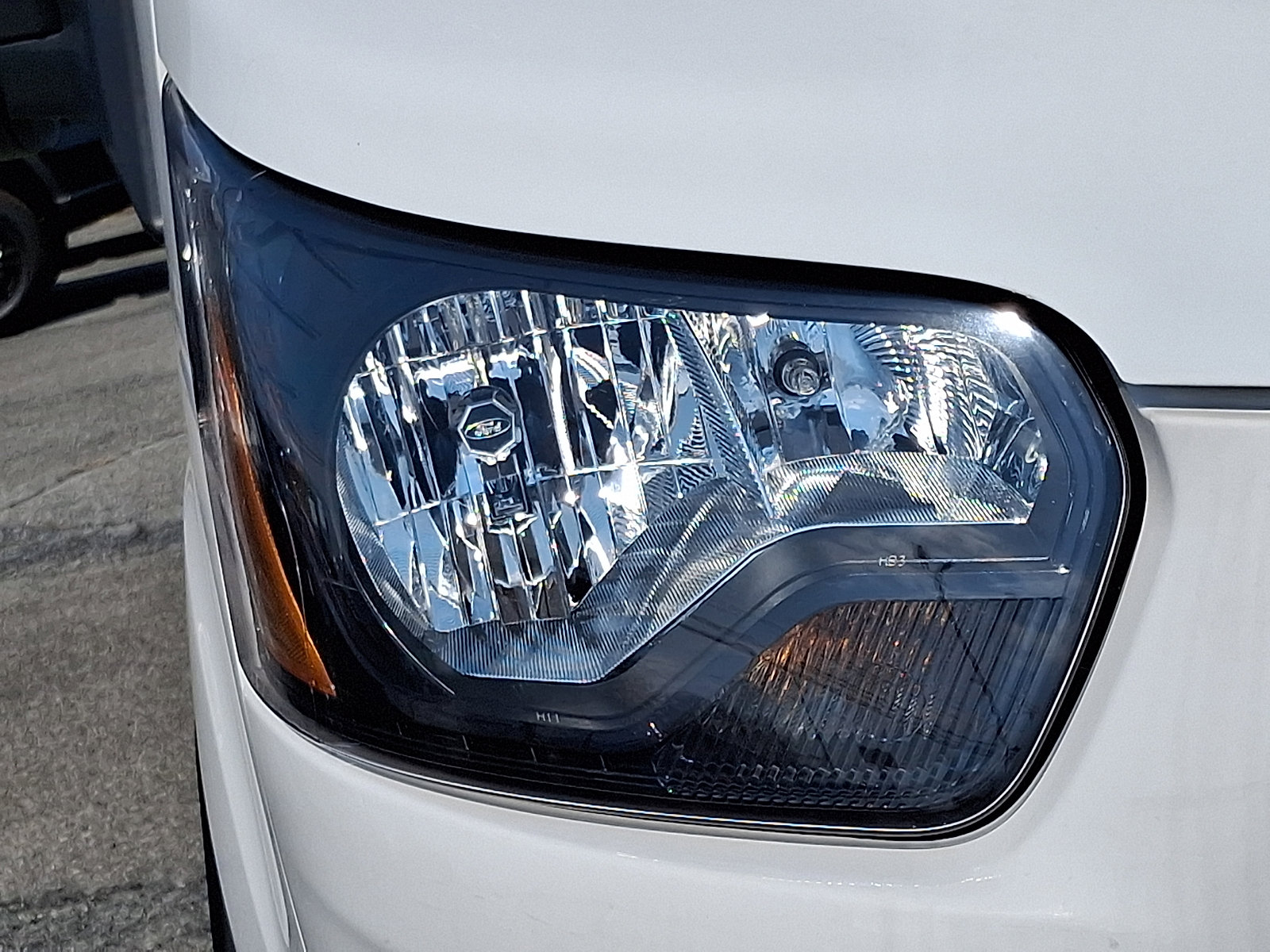 Used 2024 Ford Transit 250 Low Roof w/ Exterior Upgrade Package image 9