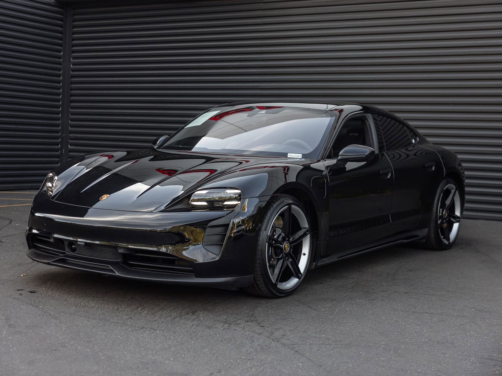 Certified 2023 Porsche Taycan GTS image 1