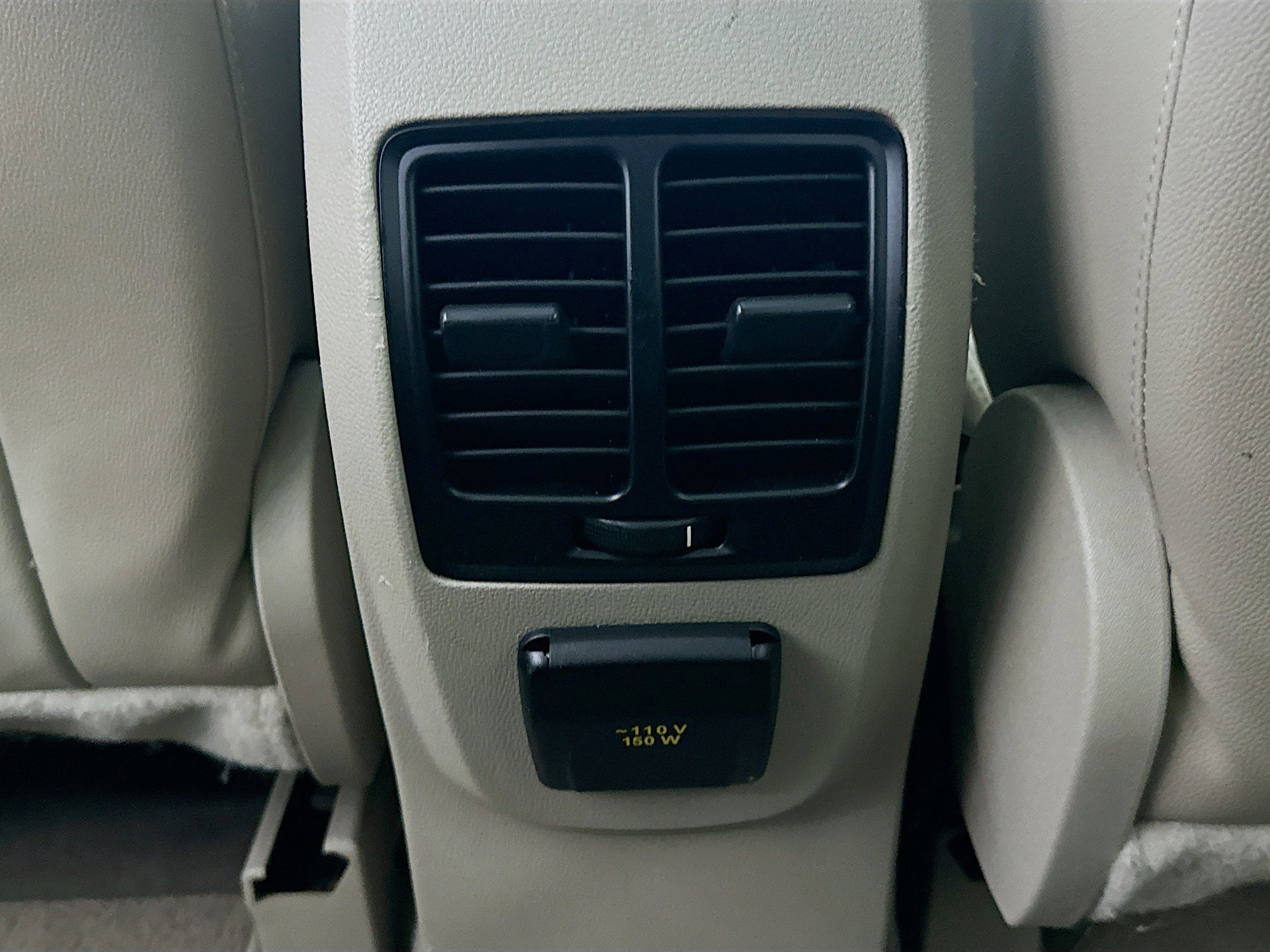 Used 2013 Ford C-MAX SEL image 28