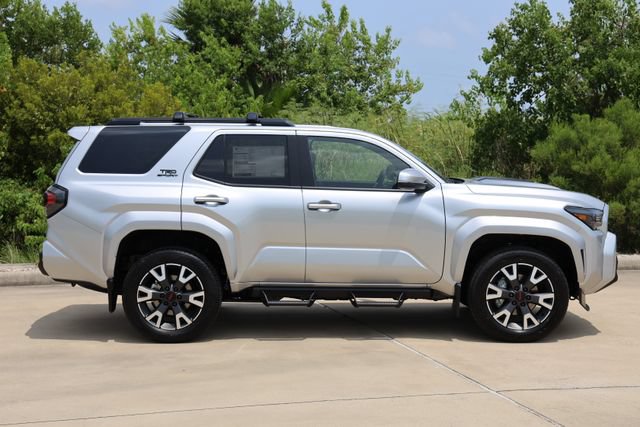 New 2026 Toyota 4Runner TRD Sport AWD/4WD image 4