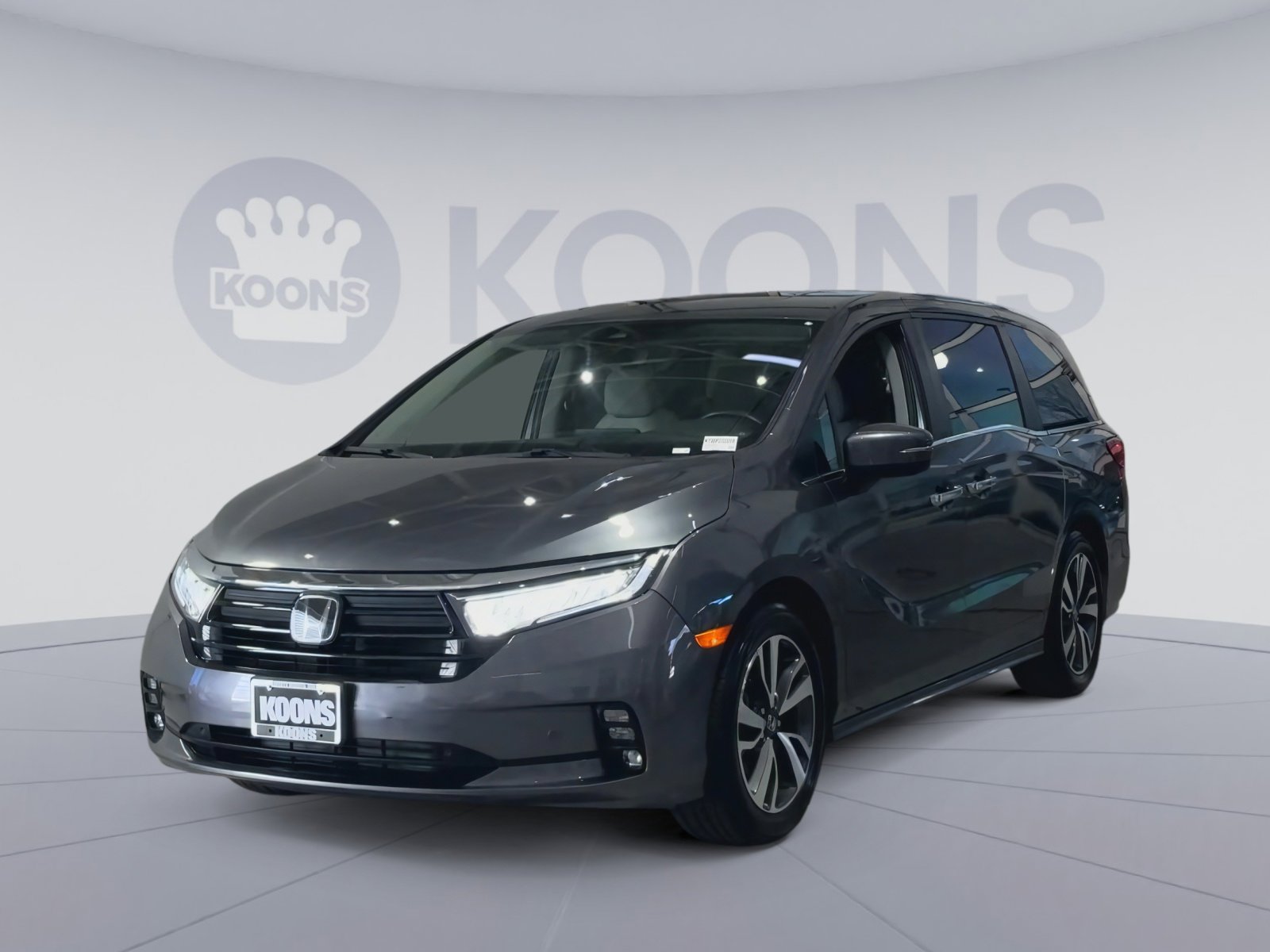 Used 2023 Honda Odyssey Touring image 5