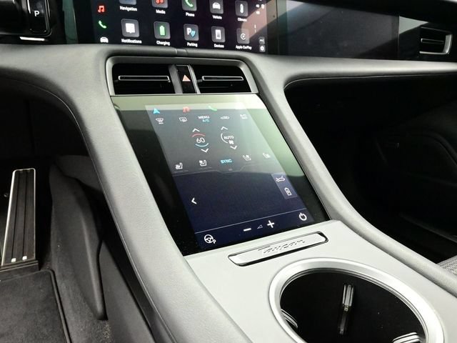 Certified 2025 Porsche Taycan AWD/4WD image 11