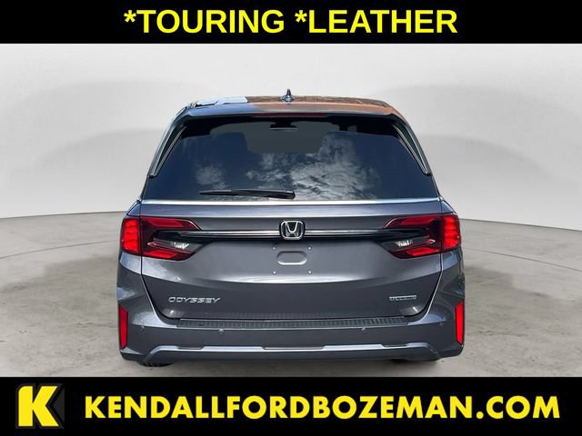 Used 2026 Honda Odyssey Touring image 4