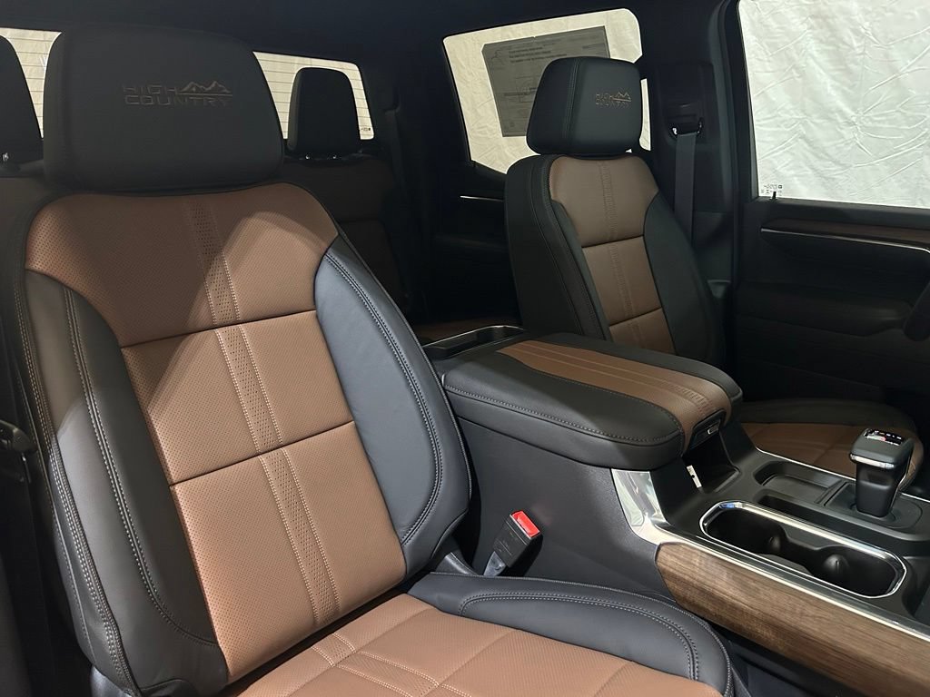 New 2026 Chevrolet Silverado 1500 High Country w/ High Country Premium Package AWD/4WD image 41