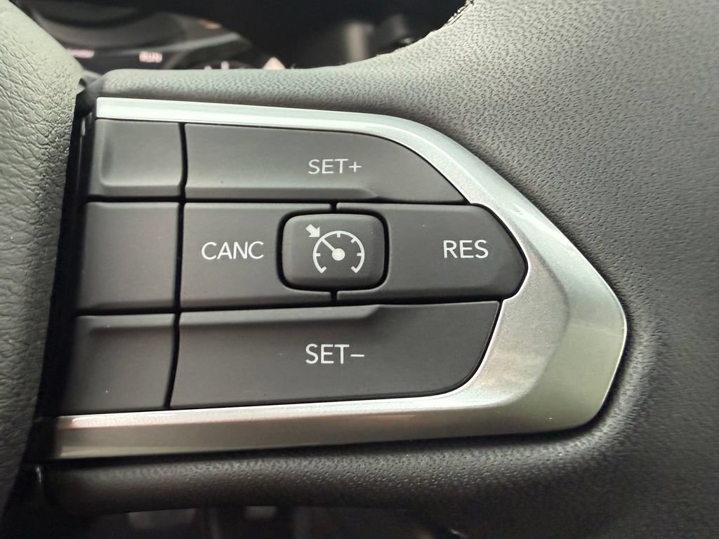 New 2026 Jeep Compass Latitude AWD/4WD image 17