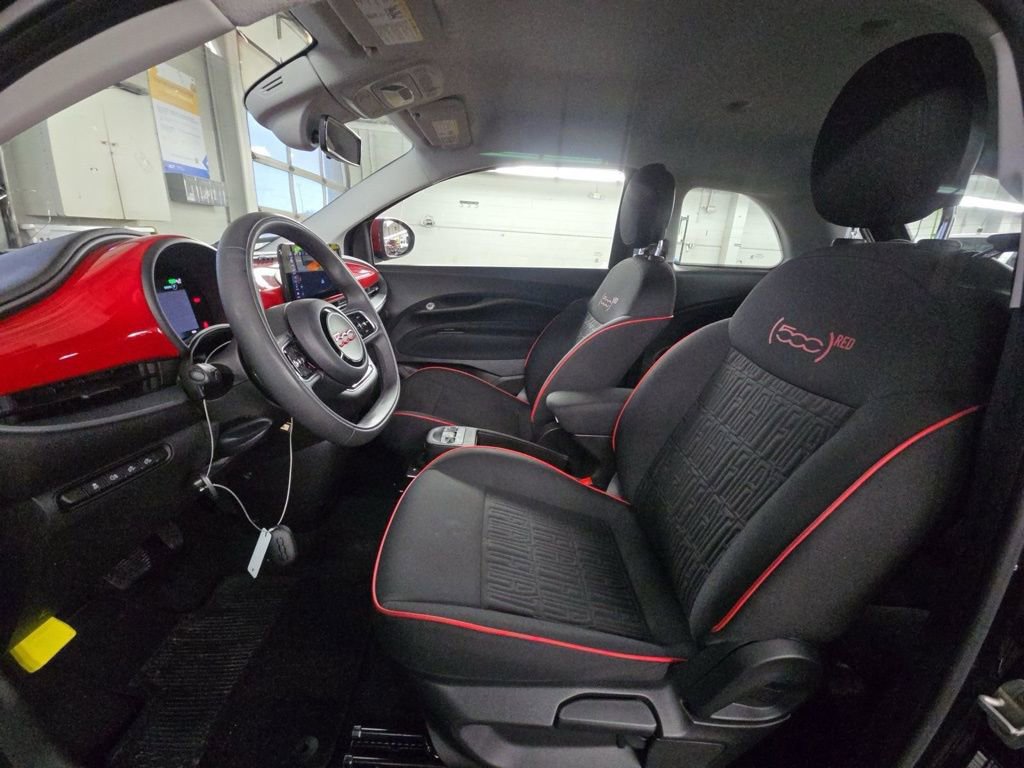 Used 2024 FIAT 500 e (RED) image 3