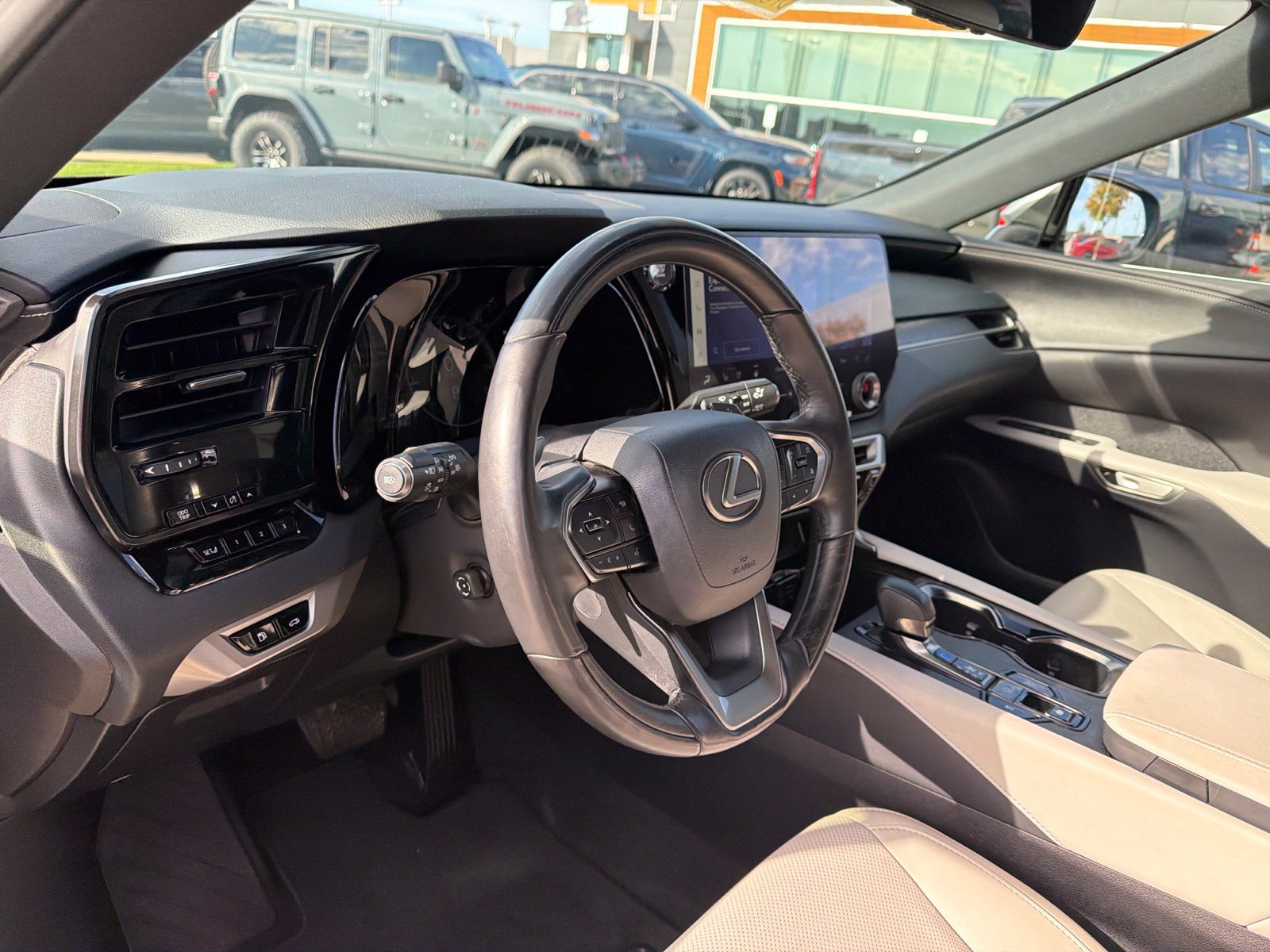 Used 2024 Lexus RX 350 Premium w/ Cold Area Package FWD image 10