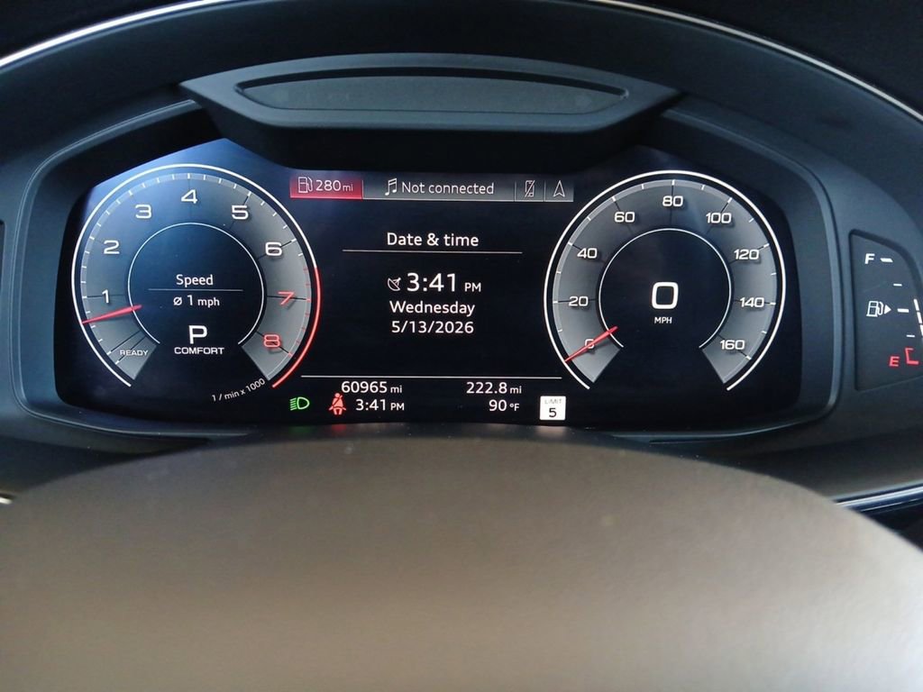 Used 2019 Audi Q8 Premium Plus AWD/4WD image 20
