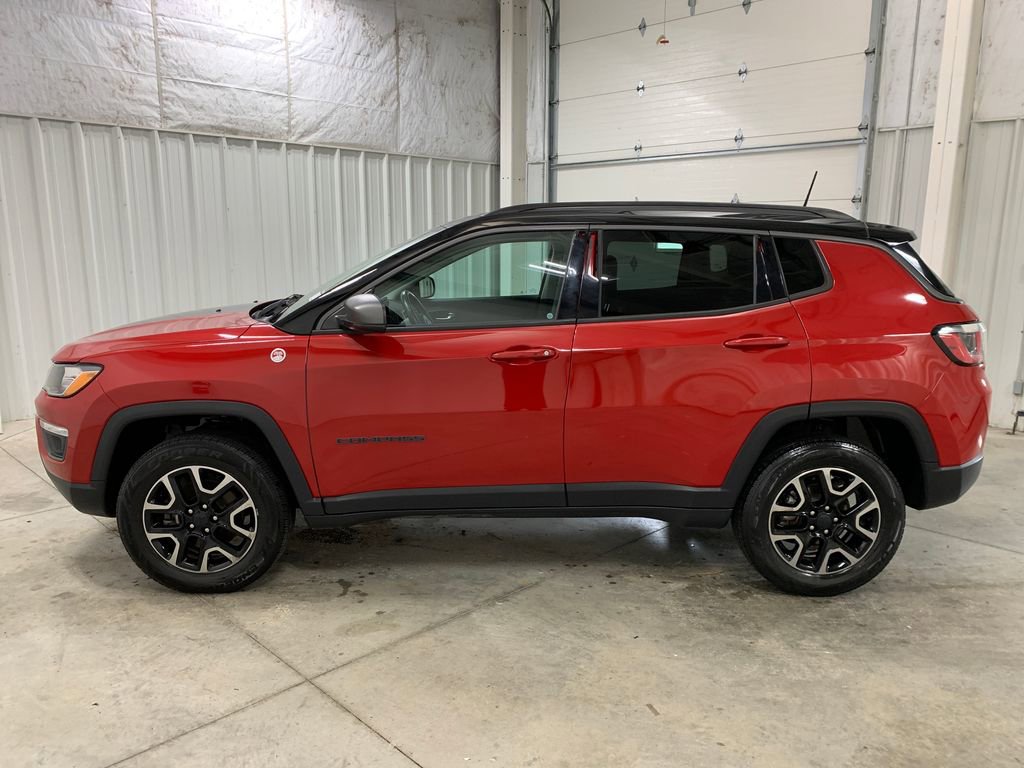 Used 2019 Jeep Compass Trailhawk image 19