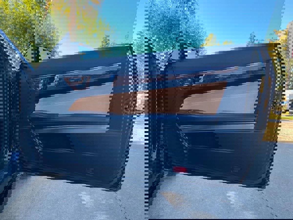 Used 2016 Mercedes-Benz E 400 Coupe image 21