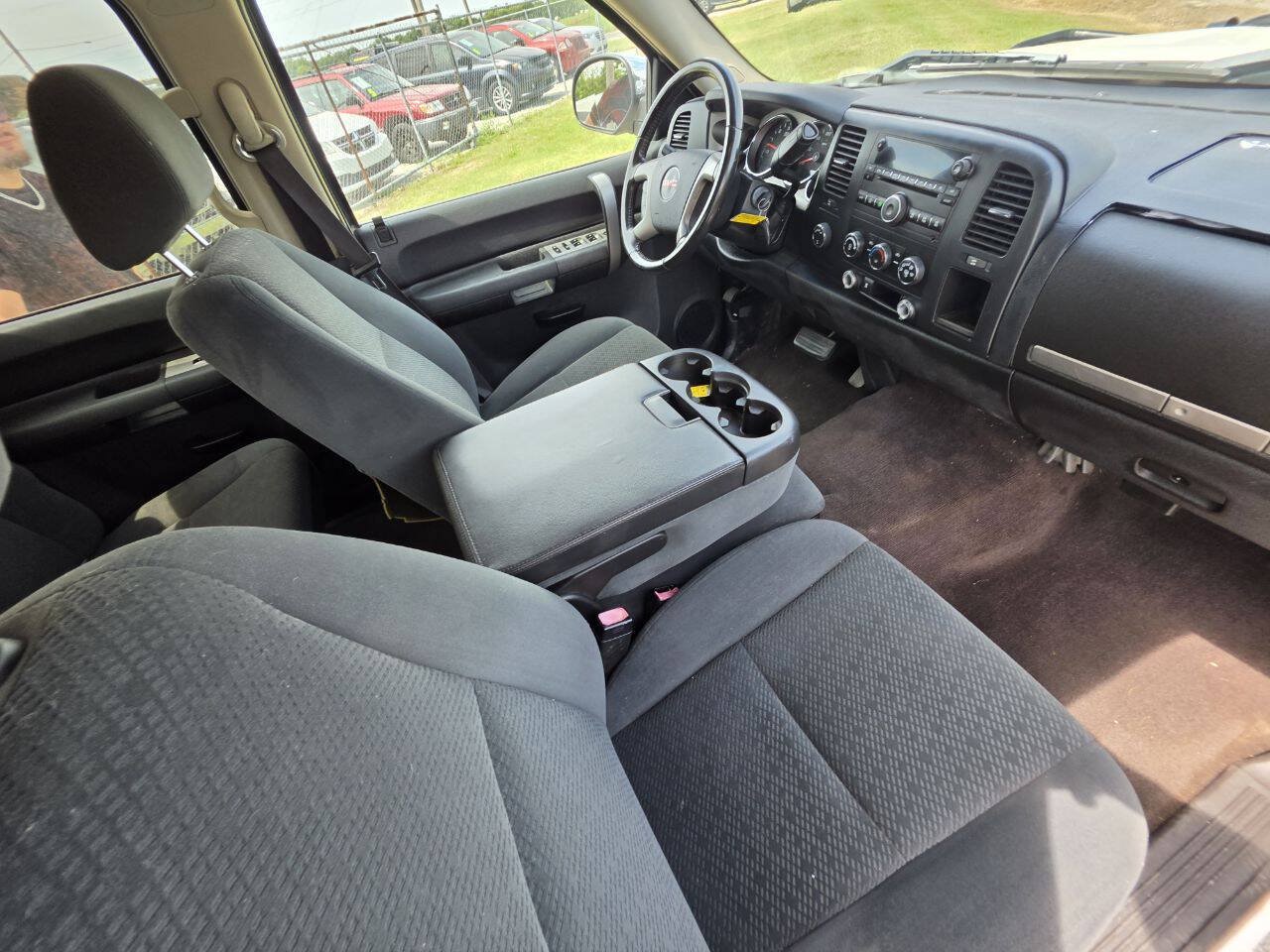 Used 2008 GMC Sierra 1500 SLE w/ Power Pack Plus AWD/4WD image 4