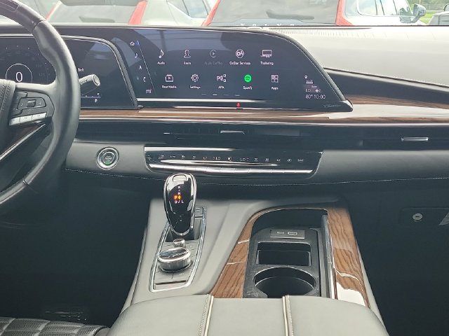 Used 2023 Cadillac Escalade Sport Platinum AWD/4WD image 22