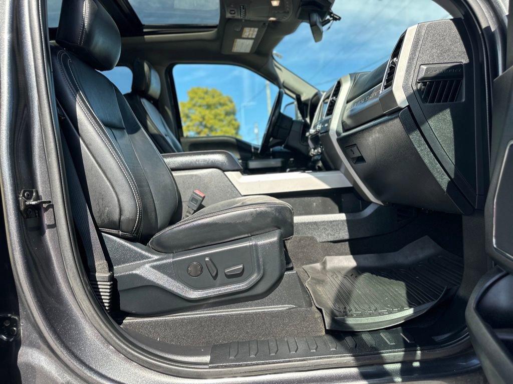 Certified 2020 Ford F250 Lariat w/ Lariat Ultimate Package image 21
