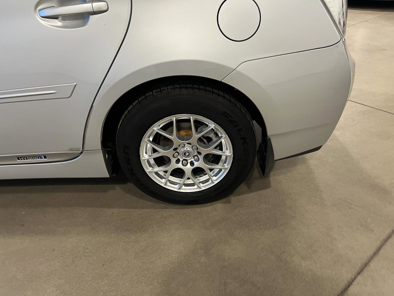 Used 2012 Toyota Prius Four FWD image 39