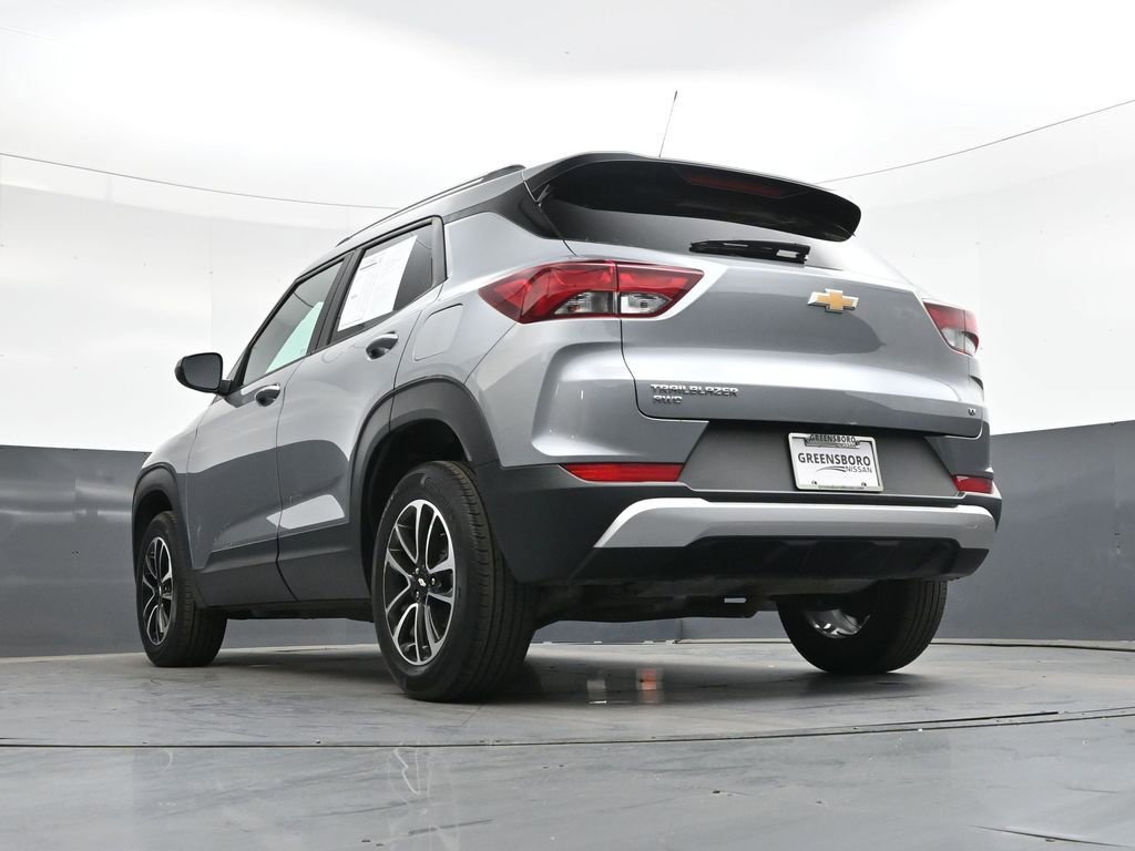 Used 2025 Chevrolet TrailBlazer LT image 36