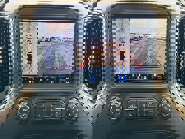 Used 2022 Chevrolet Silverado 1500 High Country w/ Technology Package image 38