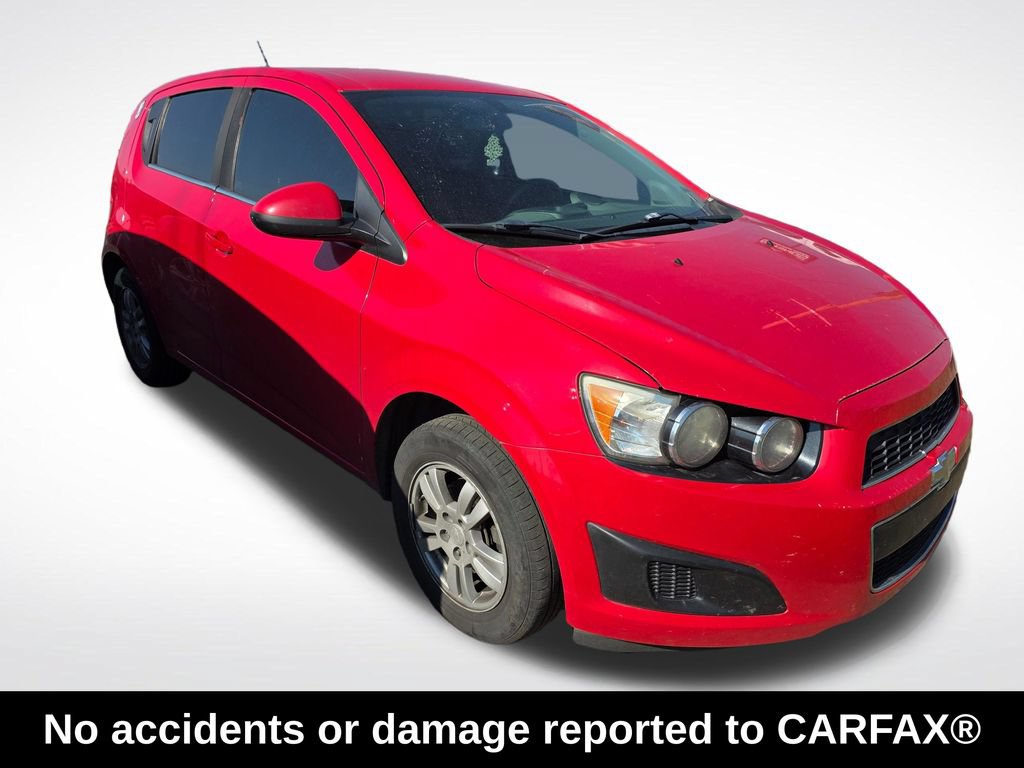 Used 2016 Chevrolet Sonic LT FWD image 3