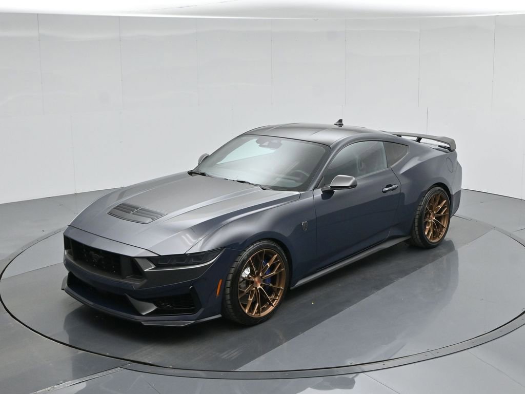Used 2025 Ford Mustang Dark Horse image 31