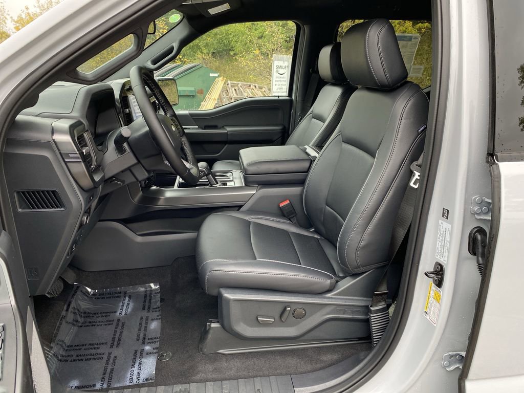 New 2025 Ford F150 Lariat image 4