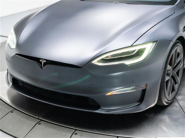 Used 2021 Tesla Model S Plaid image 9