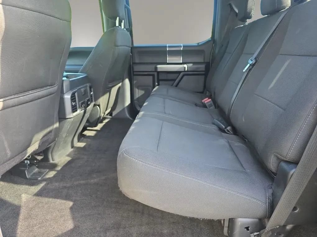 Used 2018 Ford F150 XLT w/ Equipment Group 302A Luxury AWD/4WD image 10
