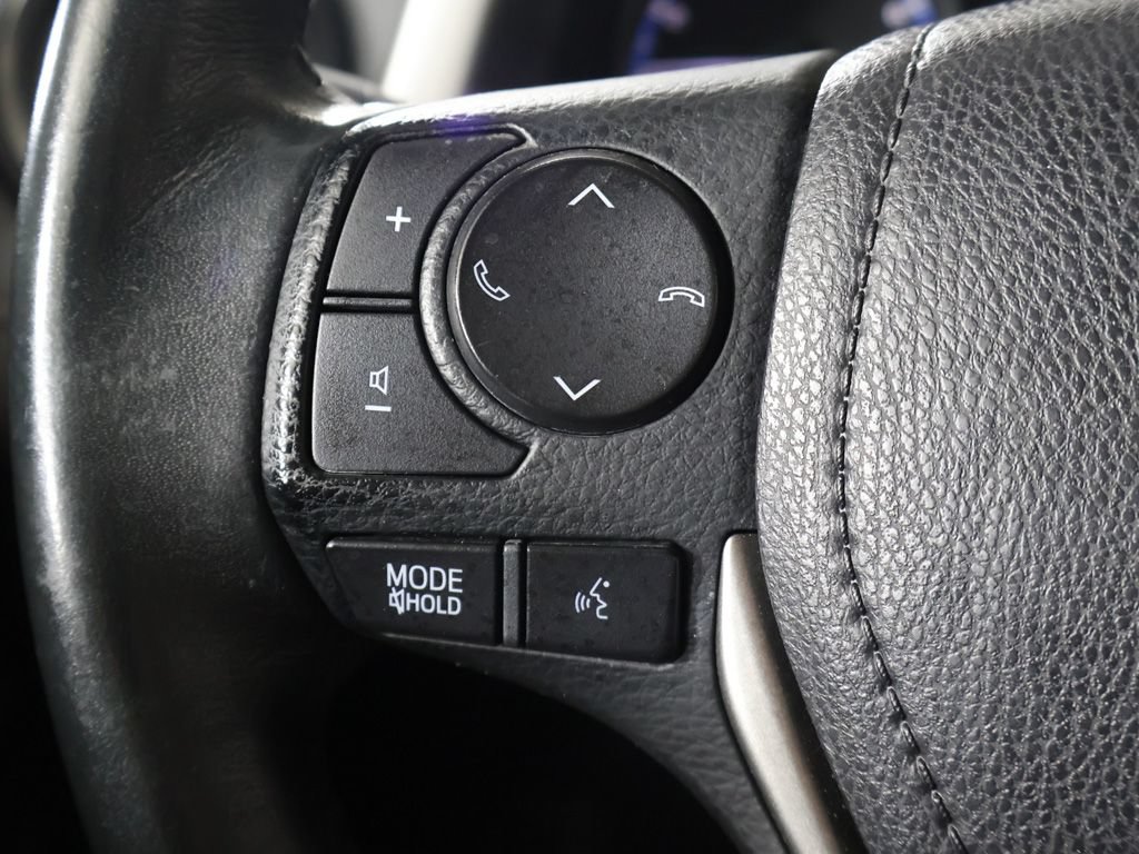 Used 2018 Toyota RAV4 XLE w/ Plus Extra Value Package FWD image 38