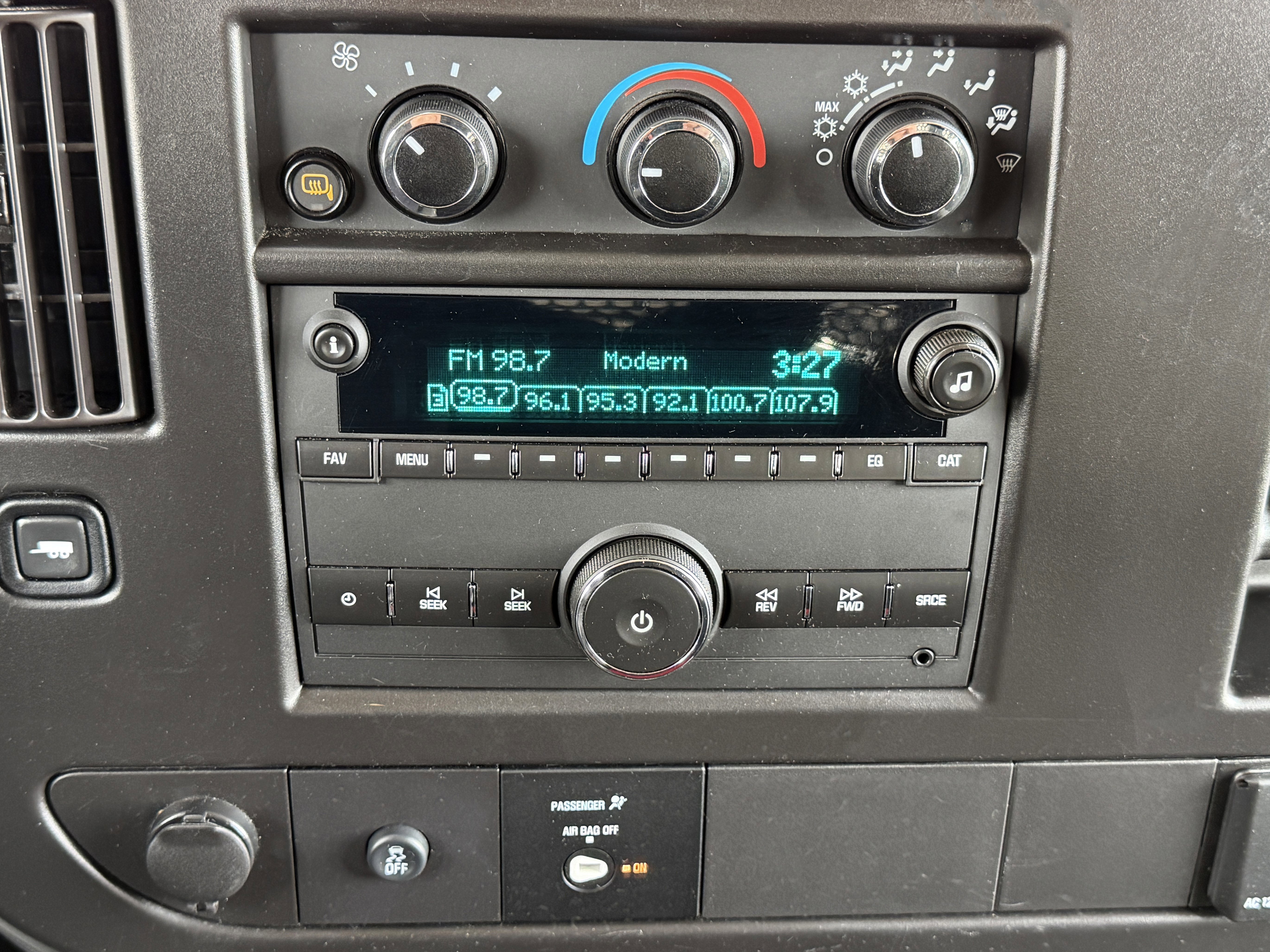 Used 2024 Chevrolet Express 2500 Work Van w/ Driver Convenience Package image 46