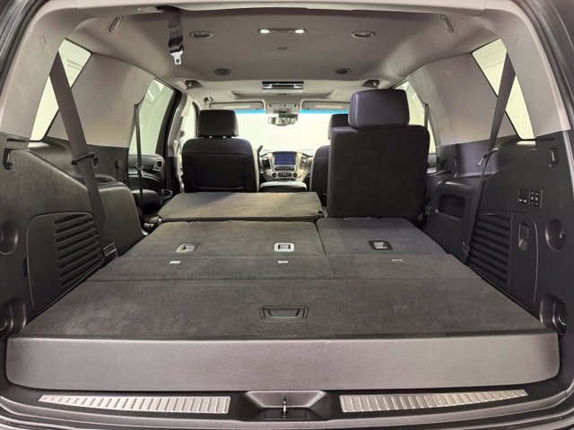Used 2020 GMC Yukon Denali w/ Denali Ultimate Black Edition AWD/4WD image 37