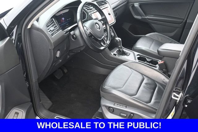 Used 2018 Volkswagen Tiguan SEL Premium FWD image 14